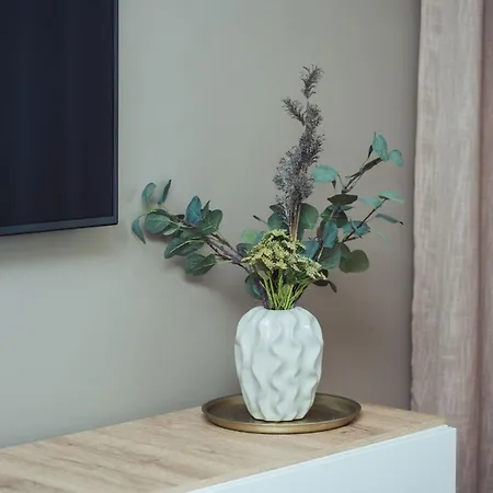 Relax Explore, Sauna, Metro Malls 3 Mins Away * Helsinki