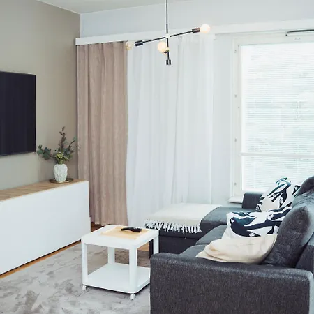 Relax Explore, Sauna, Metro Malls 3 Mins Away Helsinki